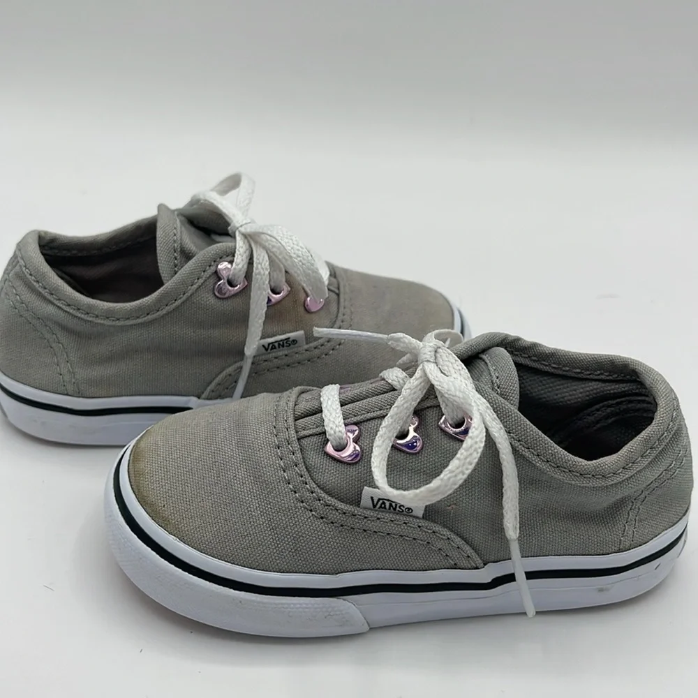 Vans Toddler Size 5.5 Gray With Purple Heart Eyelets